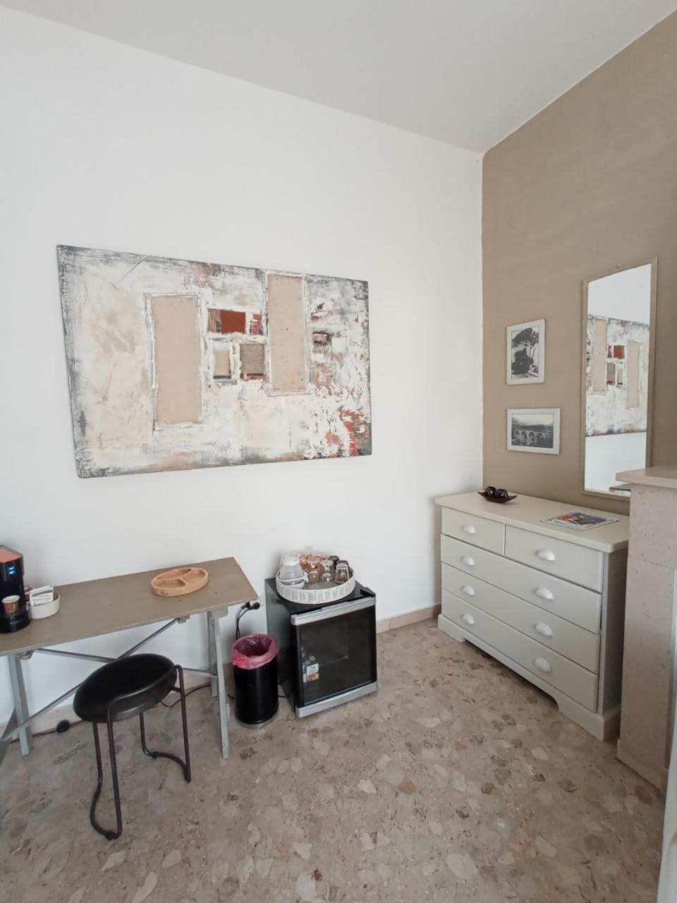 Отель Myhouse Ольбия Экстерьер фото