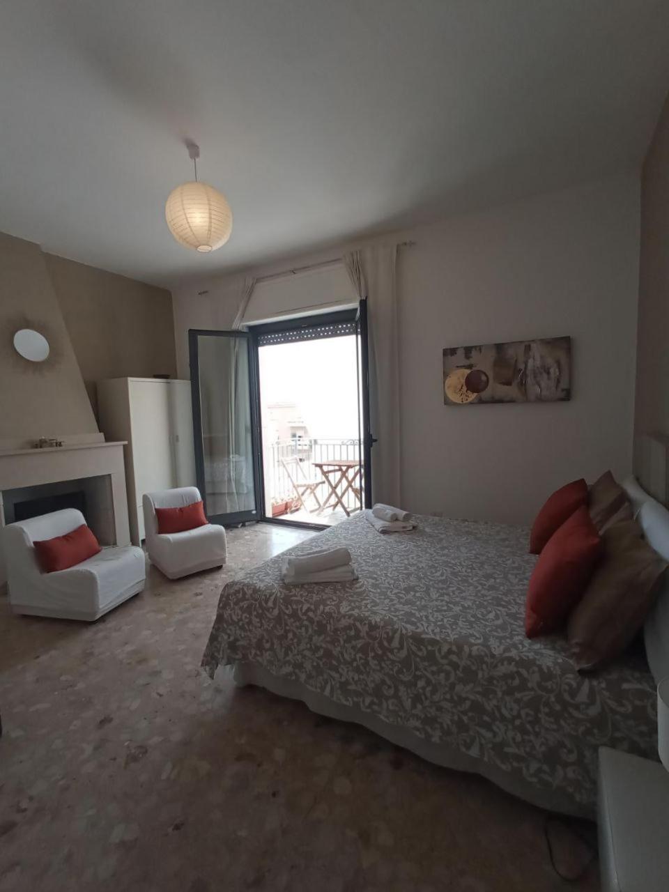 Отель Myhouse Ольбия Экстерьер фото