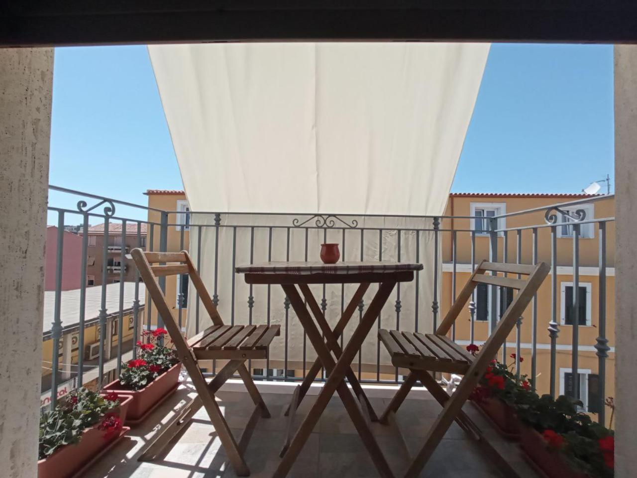 Отель Myhouse Ольбия Экстерьер фото